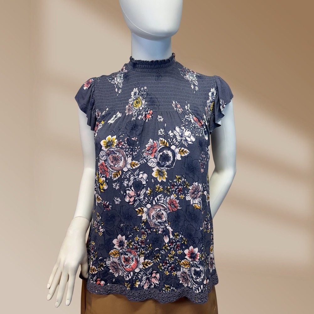 Rewind Floral Mock-Neck Smocked High Collar Flutter Sleeve Ladies Top Sz XS